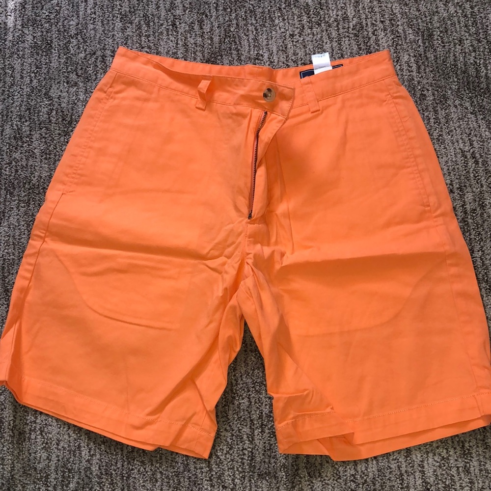 Vineyard vines shorts